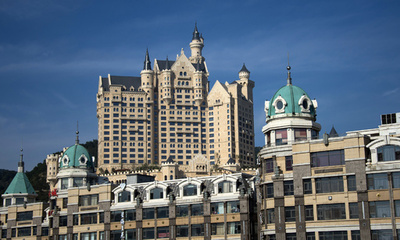 中国の安邦保険集団、米高級ホテルを「爆買い」