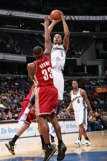 ウィザーズ キャバリアーズに勝利しシーズン9勝目