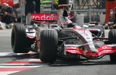 ＜07 F1・第5戦 モナコGP＞フリー走行1回目、アロンソ トップタイムをマーク