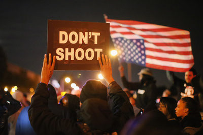 黒人少年らに銃口向けた白人警官が辞職、米テキサス州