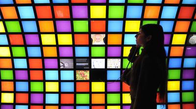 科学の楽しさ運ぶ移動科学展「サイエンス・エクスプレス」 独