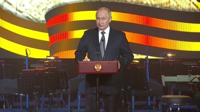 字幕:プーチン氏、ウクライナ侵攻を第2次大戦と重ねる 核使用示唆