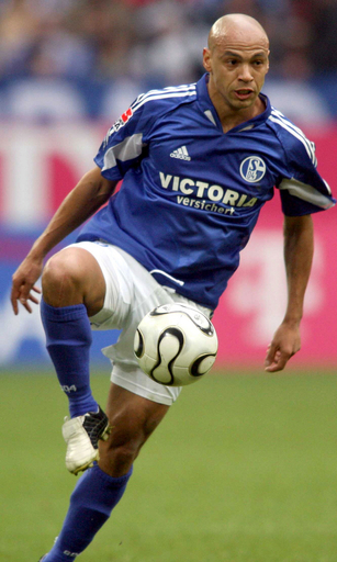 ＜サッカー ブンデスリーガ＞グスタボ・バレラ 全治6ヶ月で今季絶望 - ドイツ