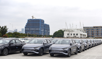 中国の地方政府 「ゼロキロ中古車」輸出を後押し