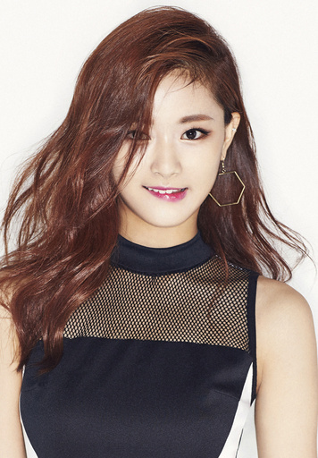 「国旗騒動」の台湾Kポップ歌手、所属事務所にサイバー攻撃