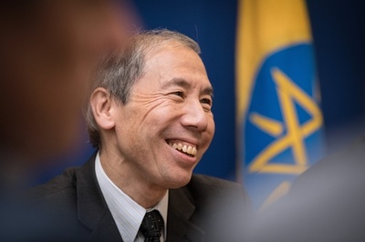 在ソマリア米大使館、約30年ぶり再開 大使にヤマモト氏