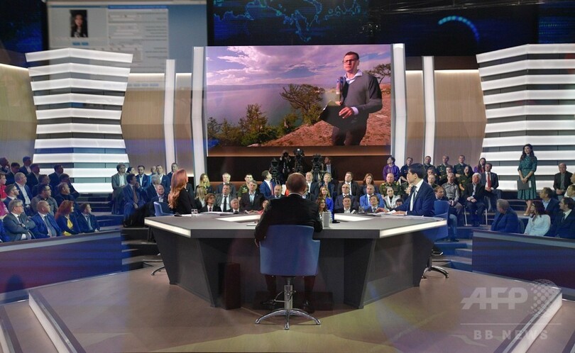 「前FBI長官の亡命認める」プーチン氏がジョーク、2人の孫も公表