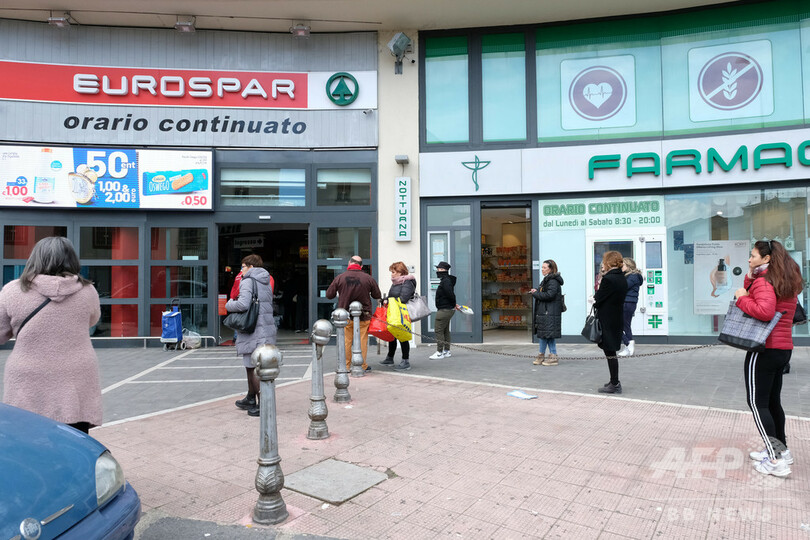 金に困った住民らがスーパーで略奪 「食べていかねば」とも 伊シチリア