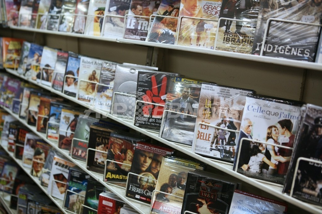 一生いつでも自由に映画を、米業界の新たな試み 一生いつでも自由に映画を、米業界の新たな試み