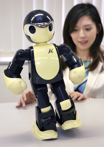 京商、最新型ヒューマノイドロボット「マノイPF01」を発表 写真5枚 国際ニュース：AFPBB News