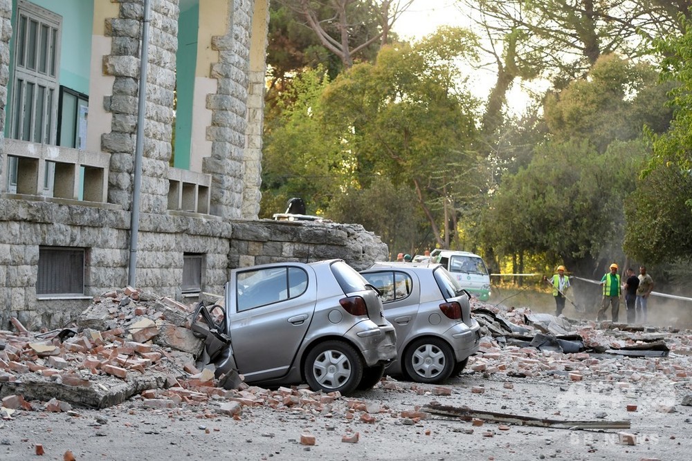 アルバニア地震、建物倒壊の原因は建築基準違反 9人逮捕 写真6枚 国際ニュース:AFPBB News