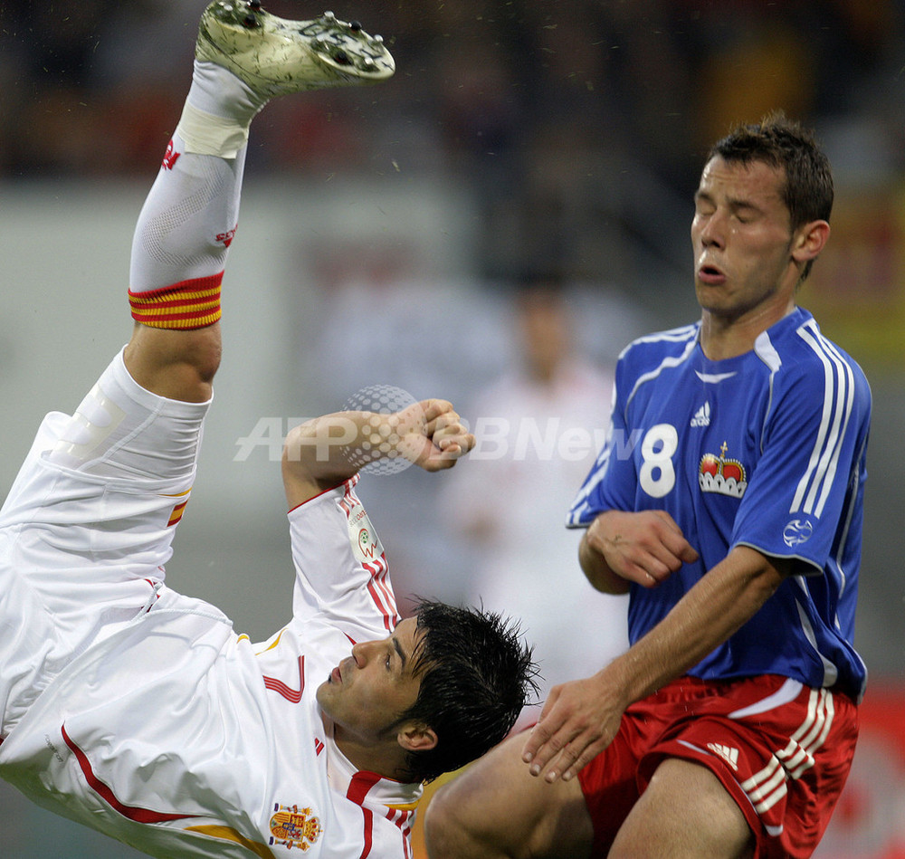 <サッカー 欧州選手権2008・予選>スペイン ビジャの2得点で4連勝 写真9枚 国際ニュース:AFPBB News