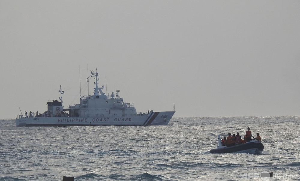 フィリピン大統領、南シナ海係争海域の巡視船撤退を拒否