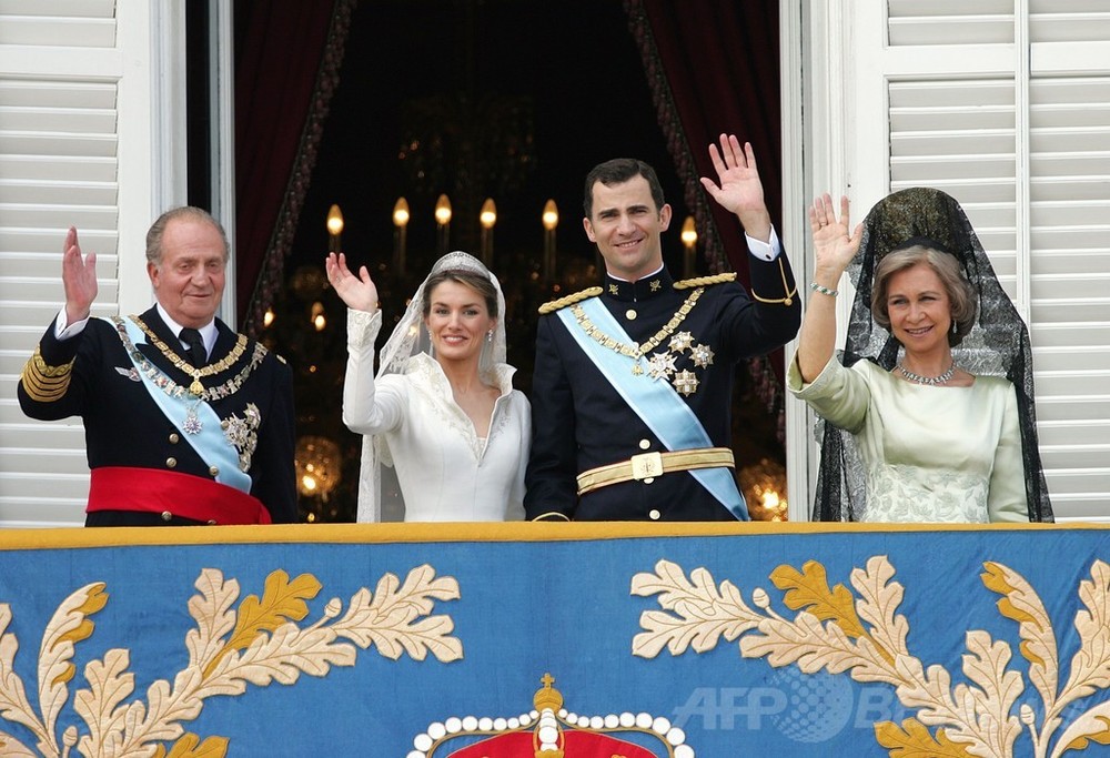 スペイン国王が退位 後継はフェリペ皇太子に 写真5枚 国際ニュース Afpbb News