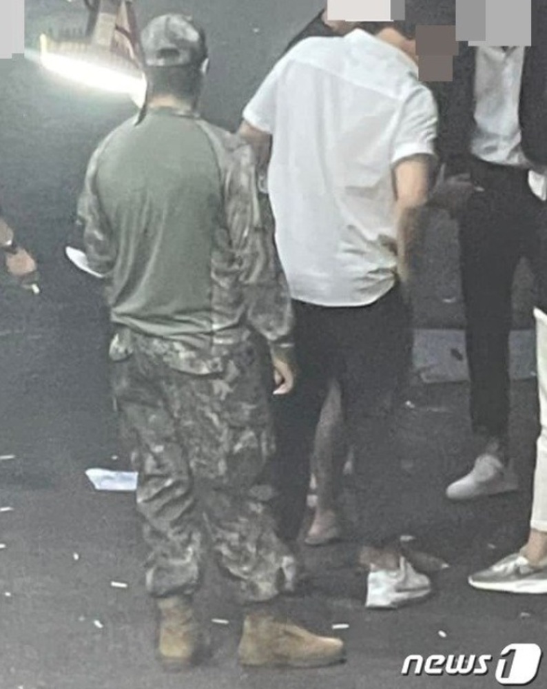 コンバットシャツ、韓国で民間人の着用・販売はダメ 写真枚 国際