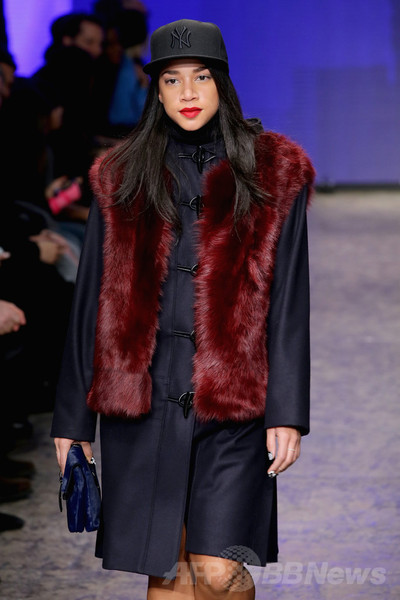 ＜14/15年秋冬NYコレクション＞DKNY