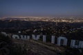 米カリフォルニア州ロサンゼルスにあるハリウッドサイン（2020年5月24日撮影）。(c)Apu GOMES / AFP