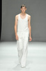 15年春夏「メルセデス・ベンツ ファッション・ウィーク 東京（Mercedes-Benz Fashion Week TOKYO）」で新作を発表した「ドレスドアンドレスド（DRESSEDUNDRESSED）」（2014年10月16日撮影）。(c)AFPBB News/JFWO/MBFWT