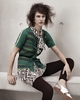 「マルニ アット H&amp;M（MARNI at H&amp;M）」ウィメンズコレクション。ウールカーディガン7490円、シルクドレス1万1990円、レギンス4490円。(c)H&amp;M/Josh Olins