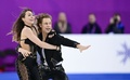 フィギュアスケート欧州選手権、アイスダンス・リズムダンス（RD）。演技に臨むリトアニアのアリソン・リード/サウリウス・アンブルレビシウス組（2024年1月12日撮影）。(c)Daniel MIHAILESCU / AFP