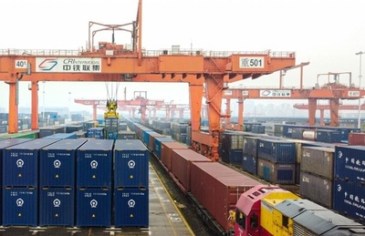 中国初の中越鉄道「快速通関」貨物列車が運行