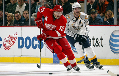 レッドウィングス プレデターズ降し8連勝を飾る