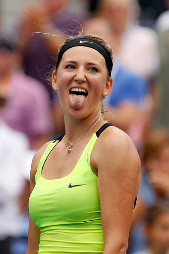 アザレンカが前回王者ストーサーを破り準決勝進出、全米オープン