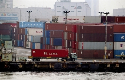 08年度貿易収支、28年ぶりの赤字 7523億円のマイナス