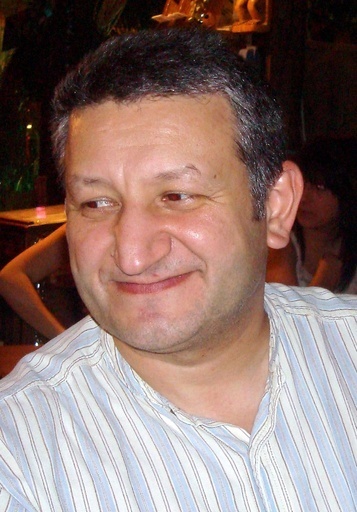 仏アルプス銃撃事件、犠牲者の兄を英国で逮捕