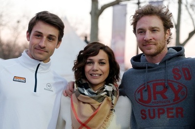 コンコルド広場でお披露目されたソチ五輪のフィギュア仏代表