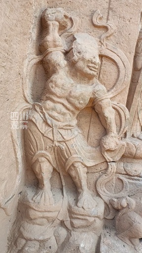 中国南西部で唐代の摩崖造像を発見