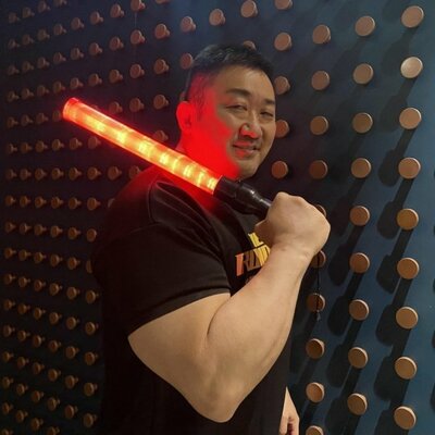 マ・ドンソクのパンチ3発で切れたサンドバッグ（動画あり） – KOREA WAVE