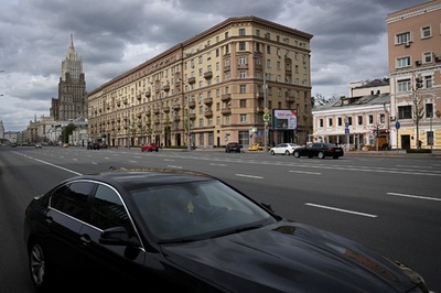 ロシア、英国人49人の入国禁止 著名ジャーナリストら対象