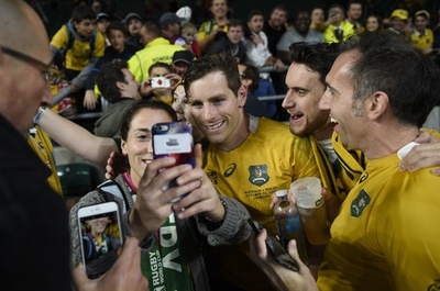 オーストラリアが「死の組」首位通過、ラグビーW杯