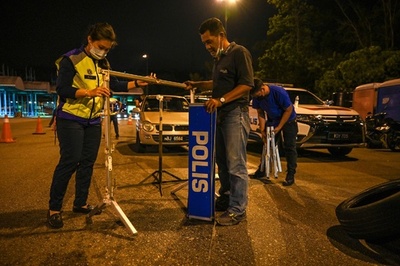 マレーシア、移動規制を緩和 ワクチン接種条件に