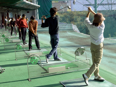 韓国国防省、勤務時間にゴルフした予備役将校を処分