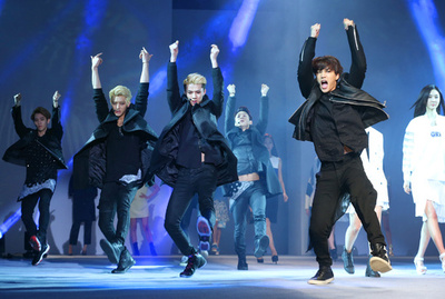 ソウルファッションウィーク開幕、EXOもオープニングイベントに登場
