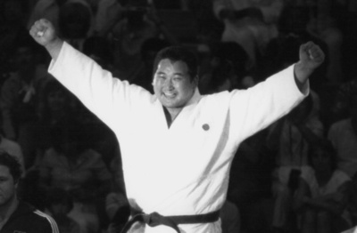 斉藤仁氏が死去、五輪2大会連続金メダリスト