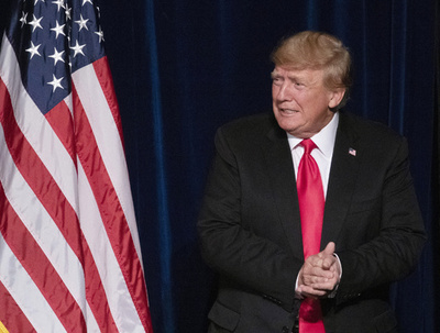 トランプ氏、ゴルファーにリブ・シリーズ参戦促す