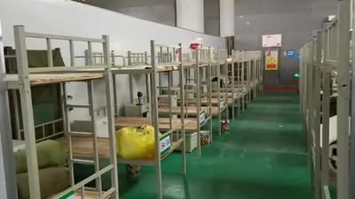 武漢の臨時病院、病棟の一部閉鎖 新型肺炎の入院患者減で 中国