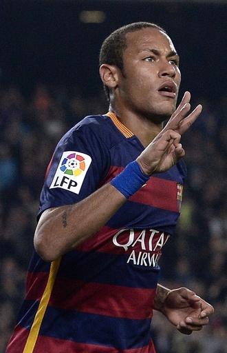 ネイマール4発、バルサがラージョに大勝