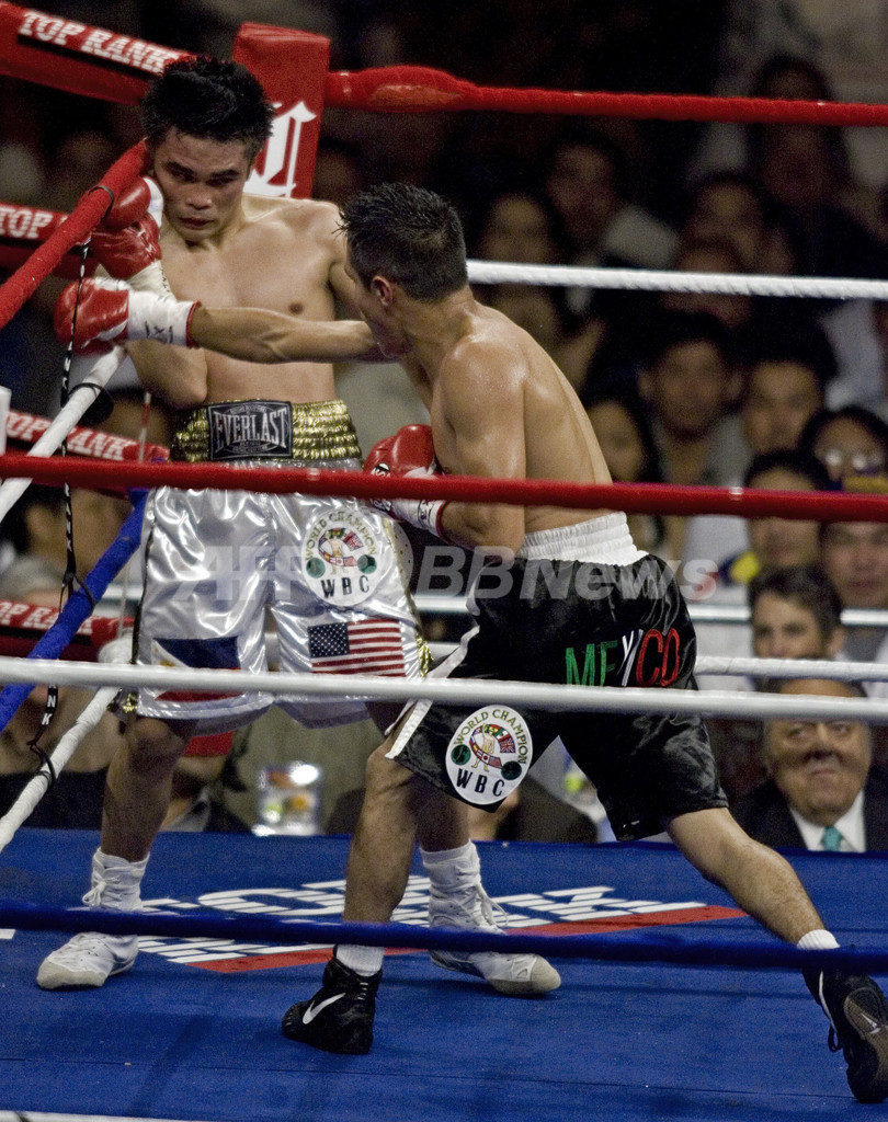 ＜ボクシング＞ソーサ 判定でビロリアを降しWBC世界ライトフライ級タイトルを獲得 - 米国