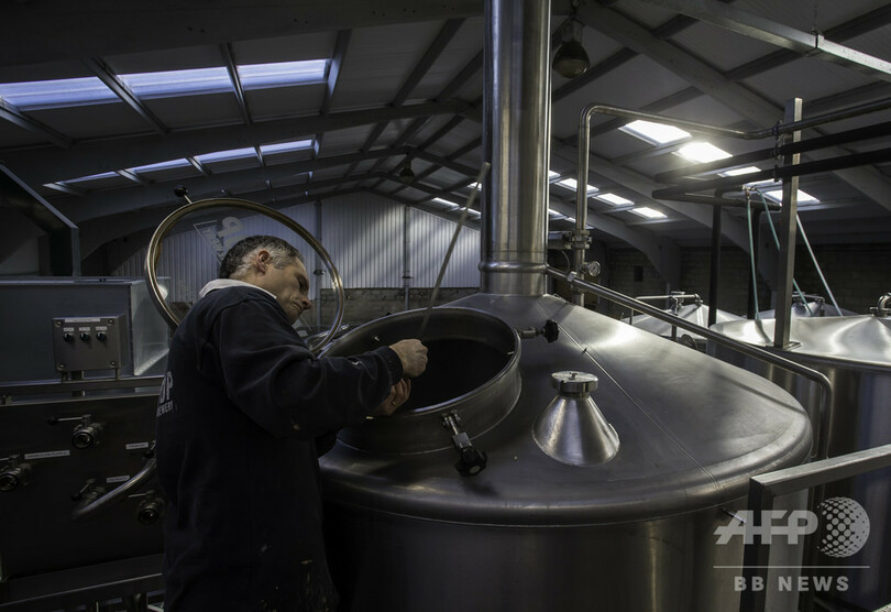 廃棄パンからビールを製造、セレブシェフも絶賛 英国【再掲】