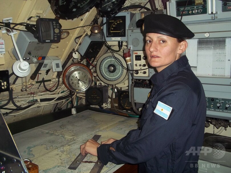 アルゼンチン海軍の潜水艦、連絡途絶える 同国初の女性潜水艦将校も乗艦
