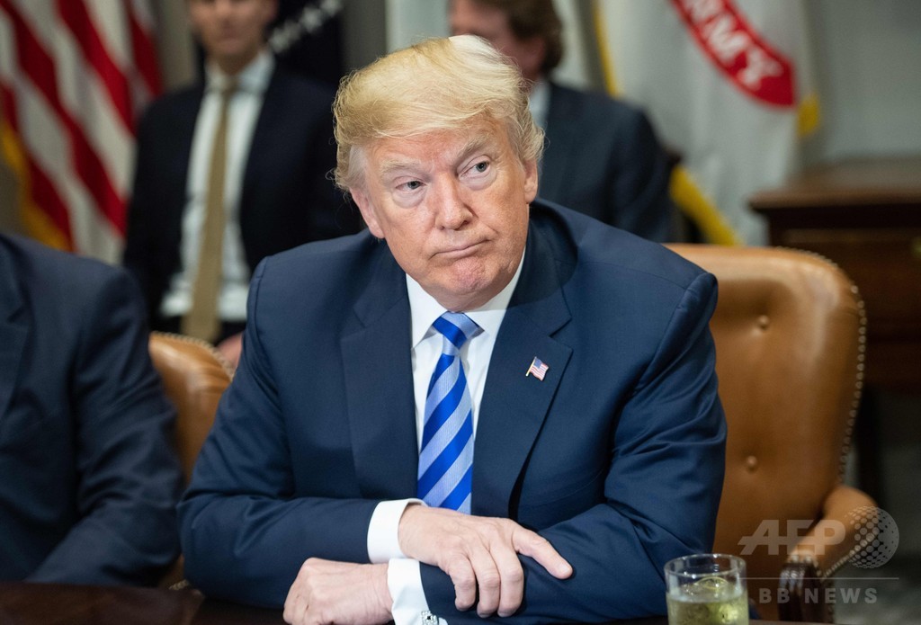 トランプ氏、北朝鮮非核化の「リビア方式」否定 会談成功なら「金氏は残る」 トランプ氏、北朝鮮非核化の「リビア方式」否定 会談成功なら「金氏は残る」