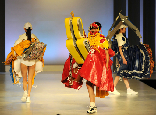 img_eef86796373ec917ce92581b6b