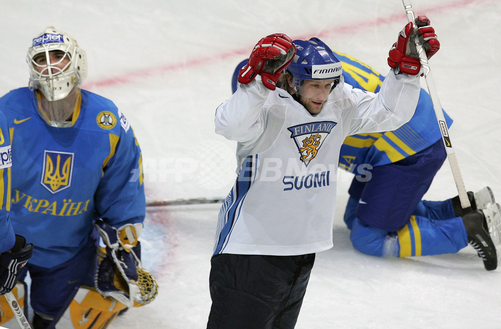 <アイスホッケー 世界選手権大会2007>フィンランド ウクライナに完勝する ロシア 写真4枚 国際ニュース:AFPBB News