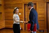拘束下のアウンサンスーチー氏、赤十字ミャンマー代表と面会 大統領府発表