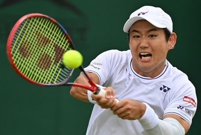 西岡がウィンブルドン2回戦へ ダニエル、内島は初戦敗退