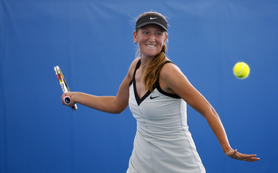 アザレンカ ブリスベーン国際初戦を快勝